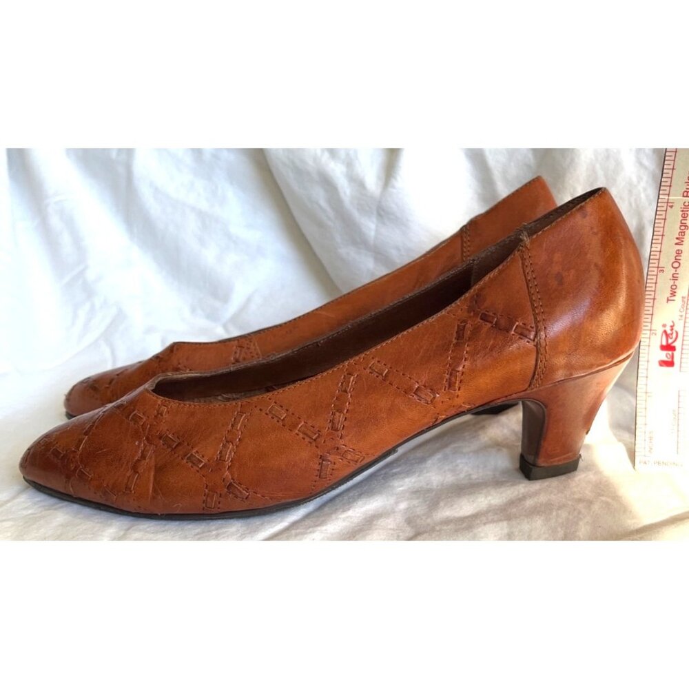 Vtg Leather Kitten Heel Brown Pumps Shoes Rustic Boho Stitch Accent Casual Wom 8 - Picture 6 of 13